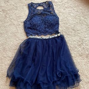 Formal two piece set